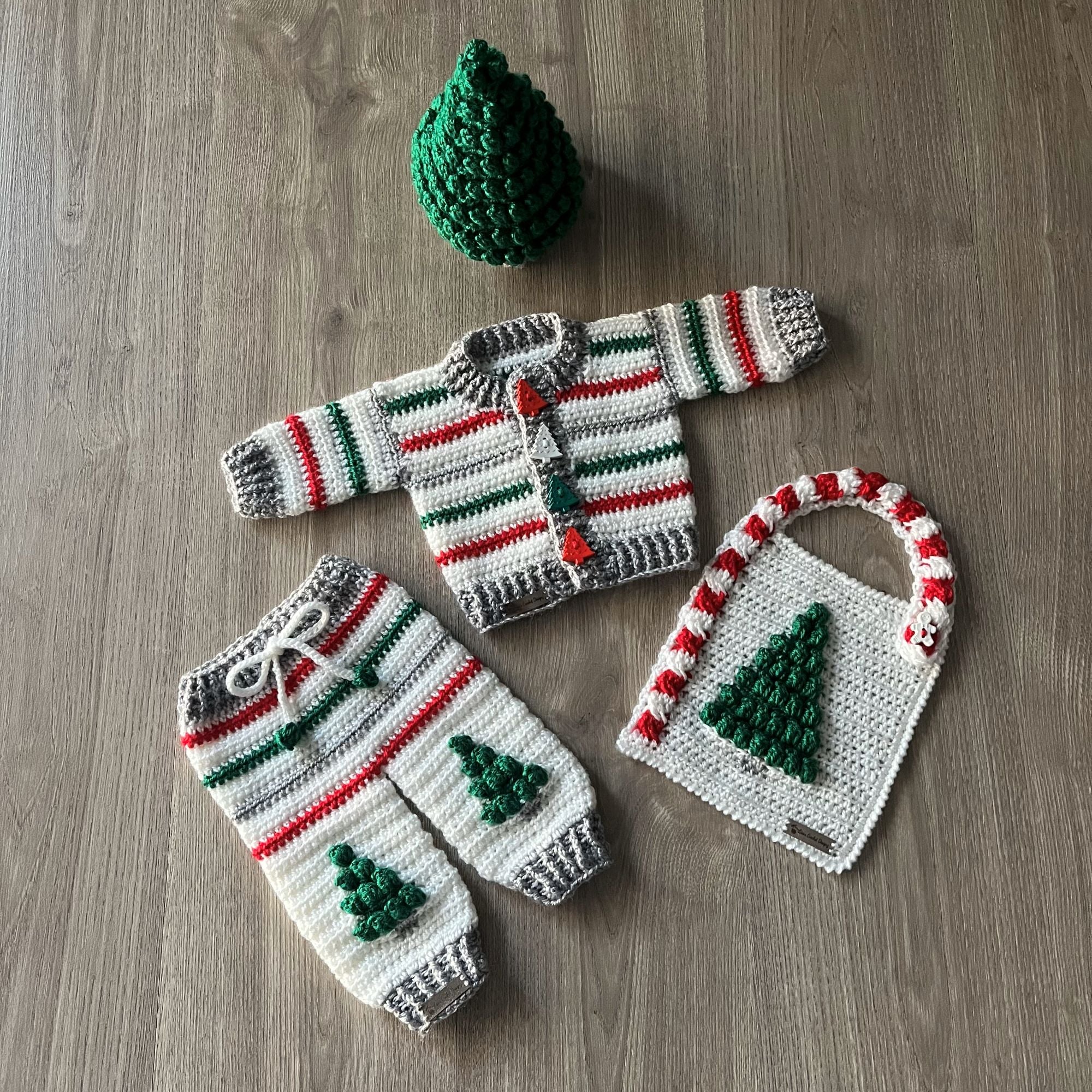 Chrissy Crochet Pattern Christmas Candy Cane Baby Bib – Cute DIY Holiday Gift | English PDF