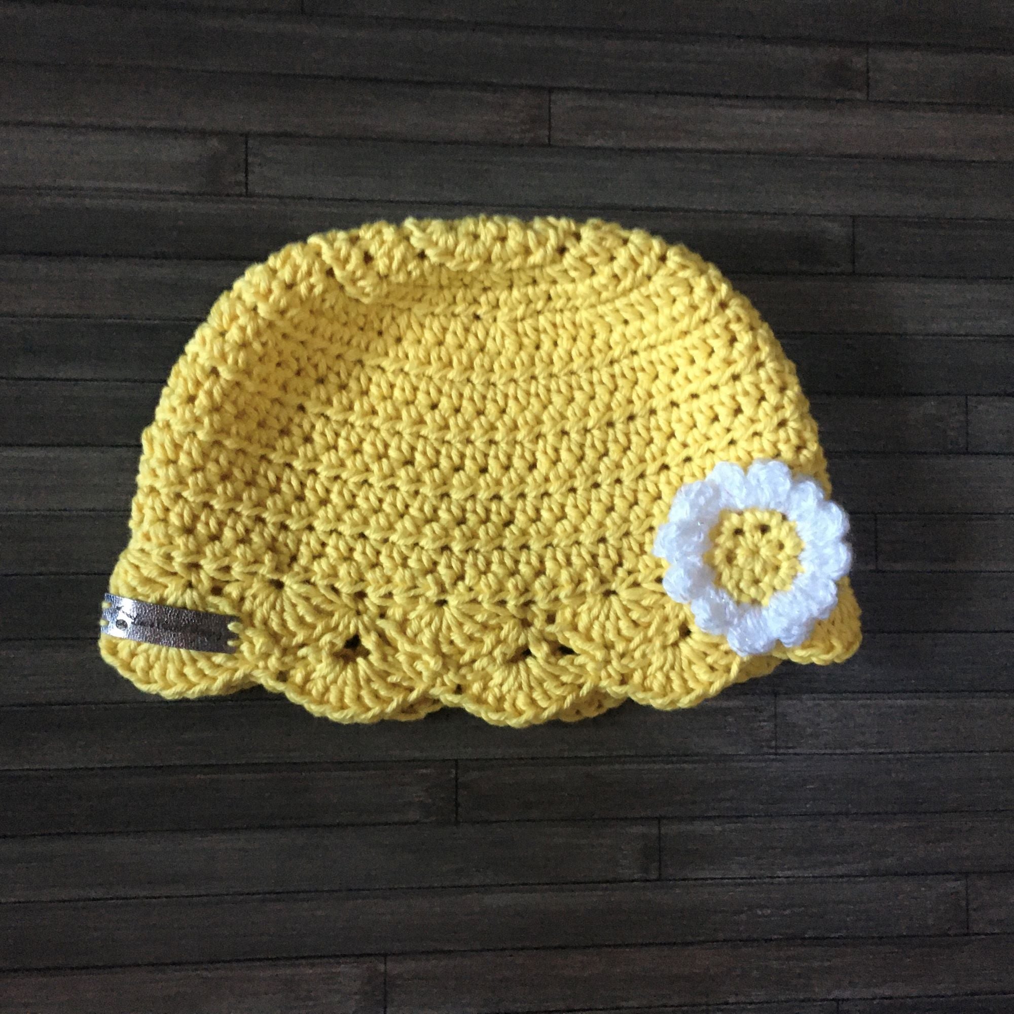 daisy baby hat