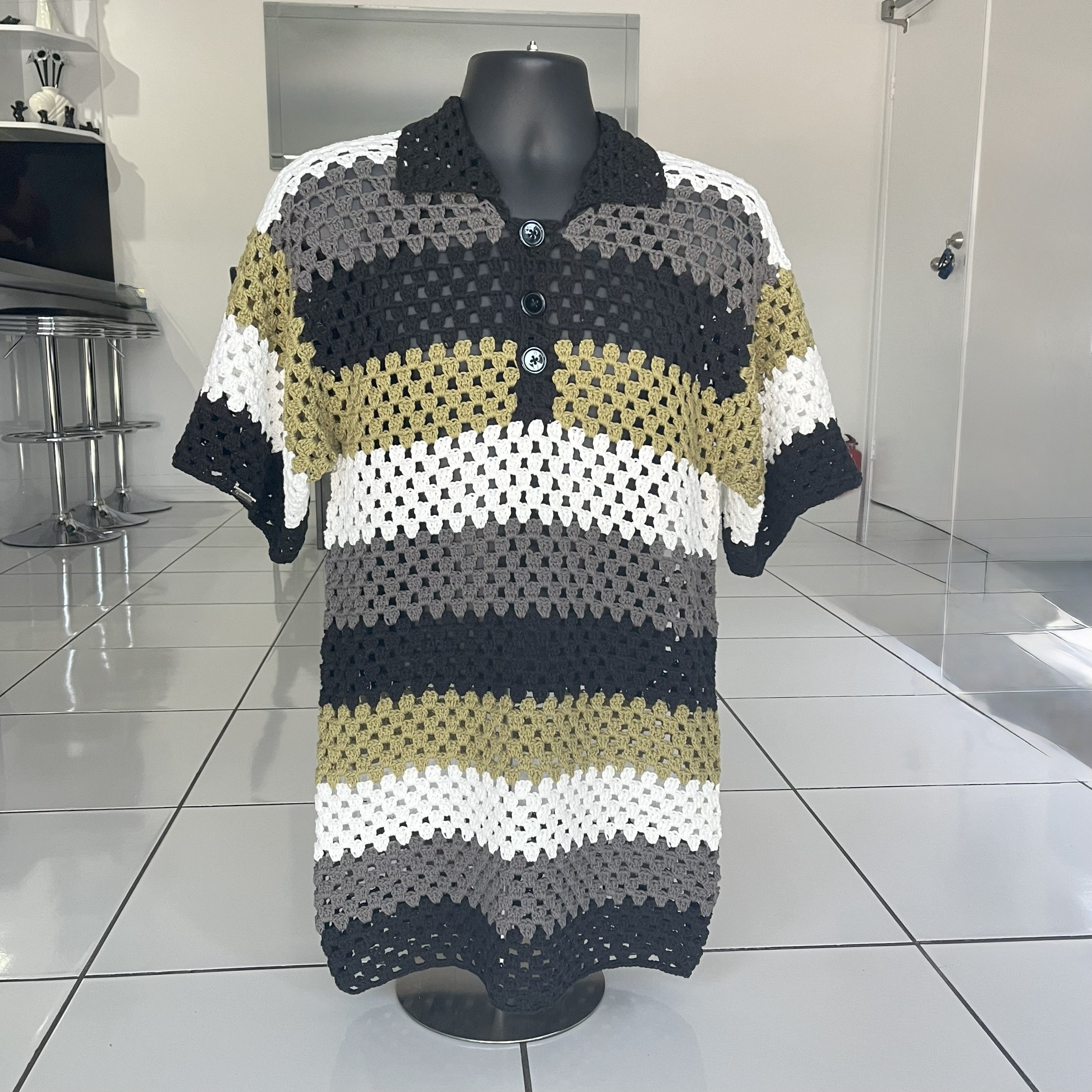 Granny Stitch Crochet Pattern Men's Polo Shirt (S-5XL) – Digital PDF Pattern in English