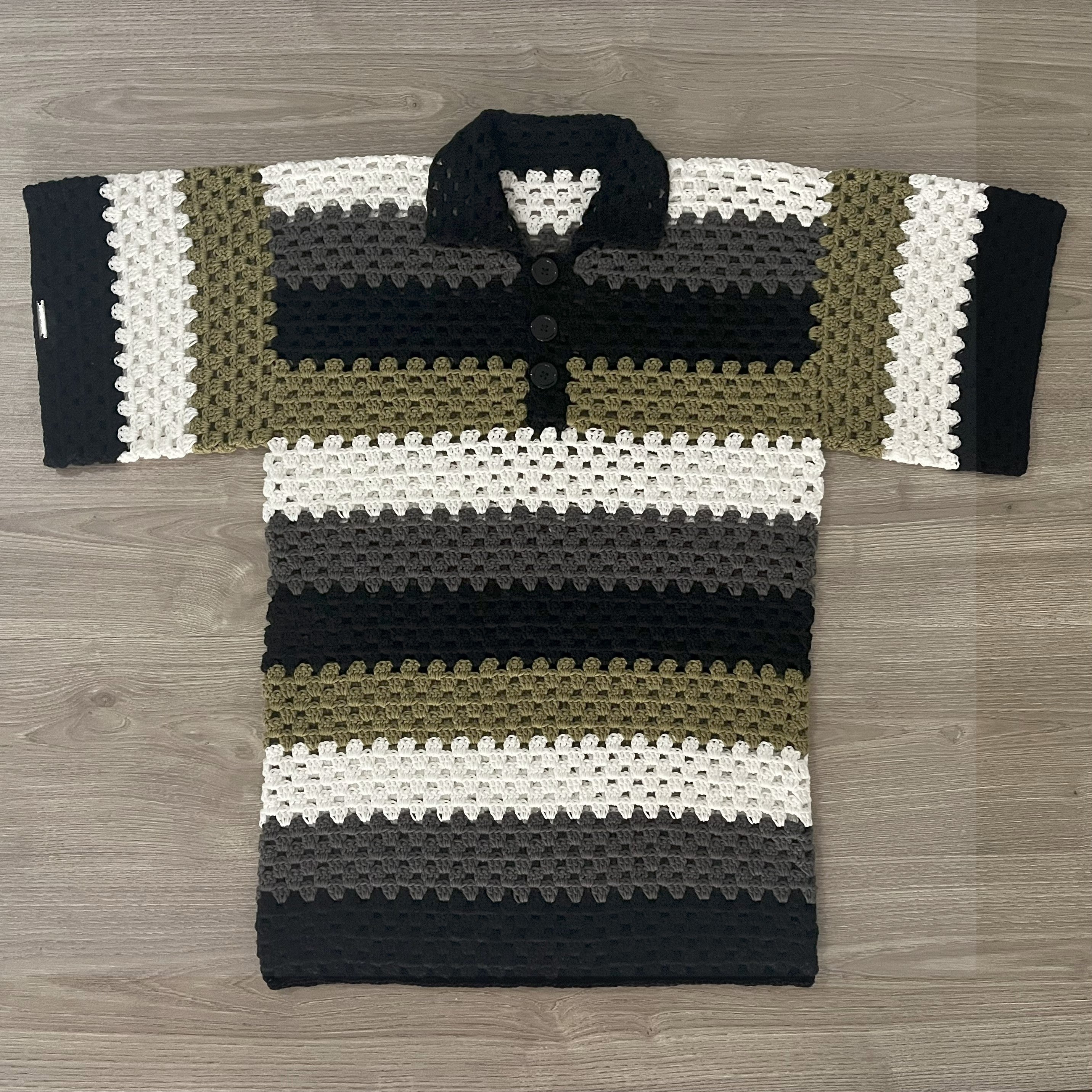 Granny Stitch Crochet Pattern Men's Polo Shirt (S-5XL) – Digital PDF Pattern in English