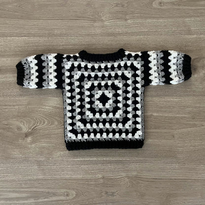 granny square sweater back