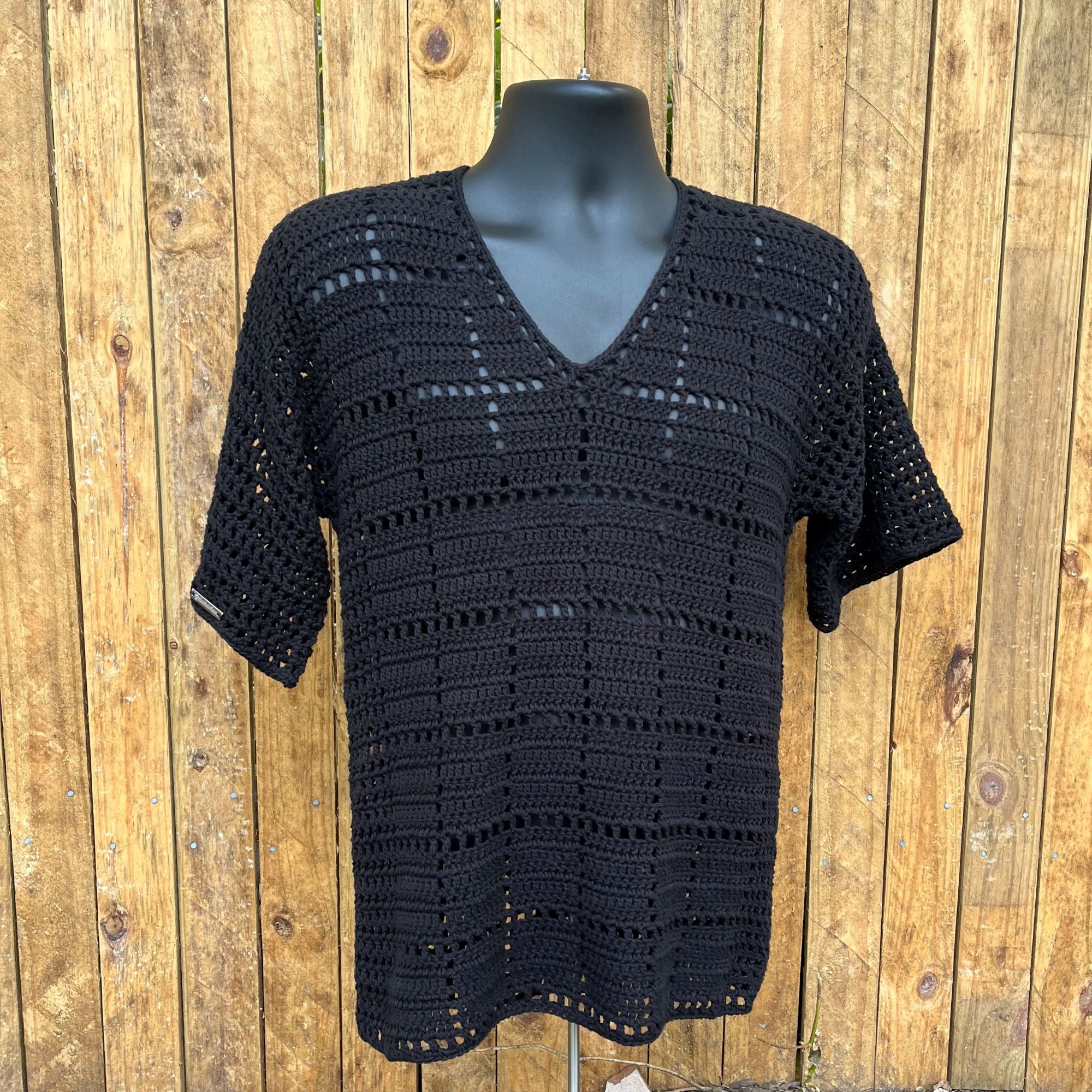 Jet Crochet Pattern – Men’s V-Neck Mesh T-Shirt | Summer Top (XS-2XL) | English PDF