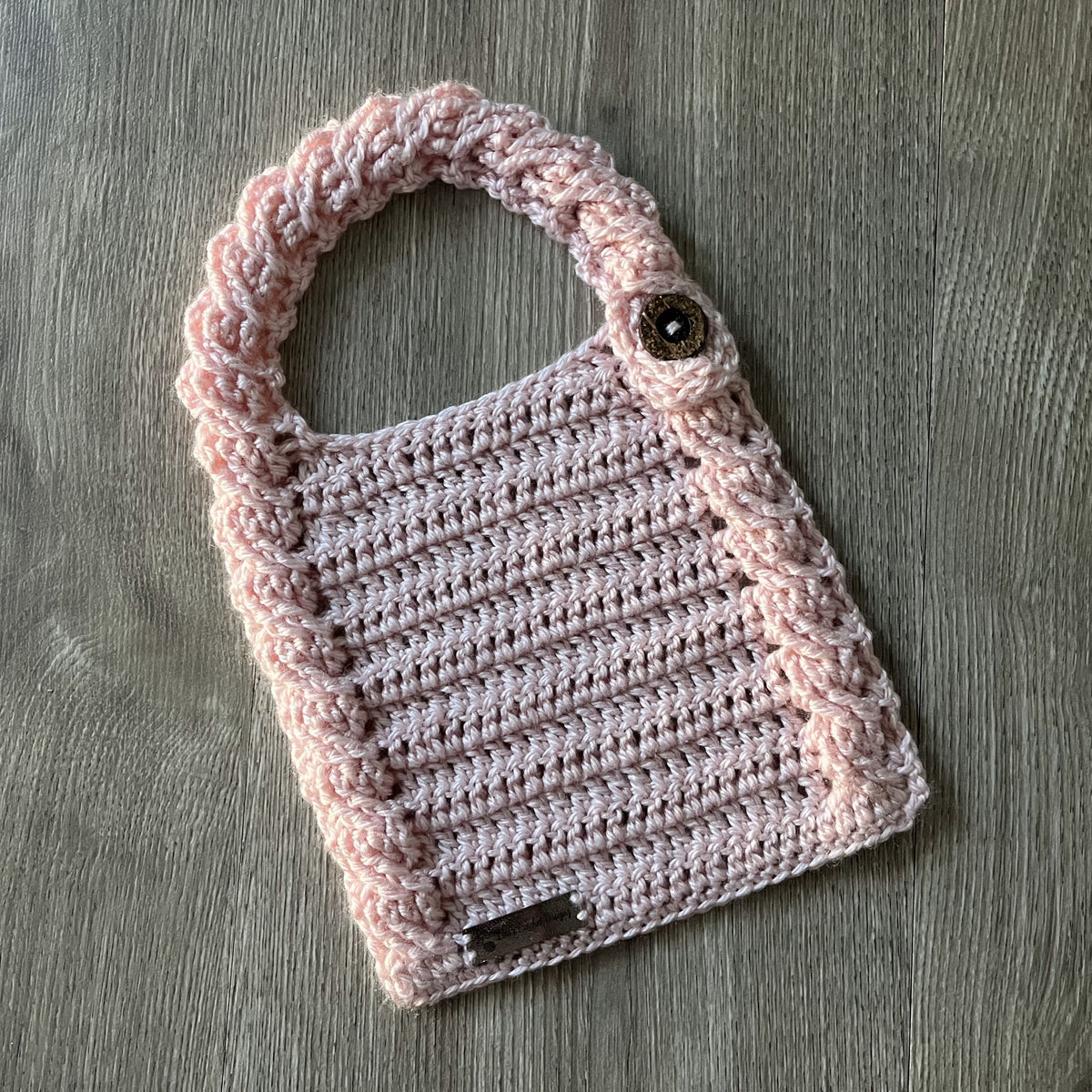 lola crochet cabled baby bib