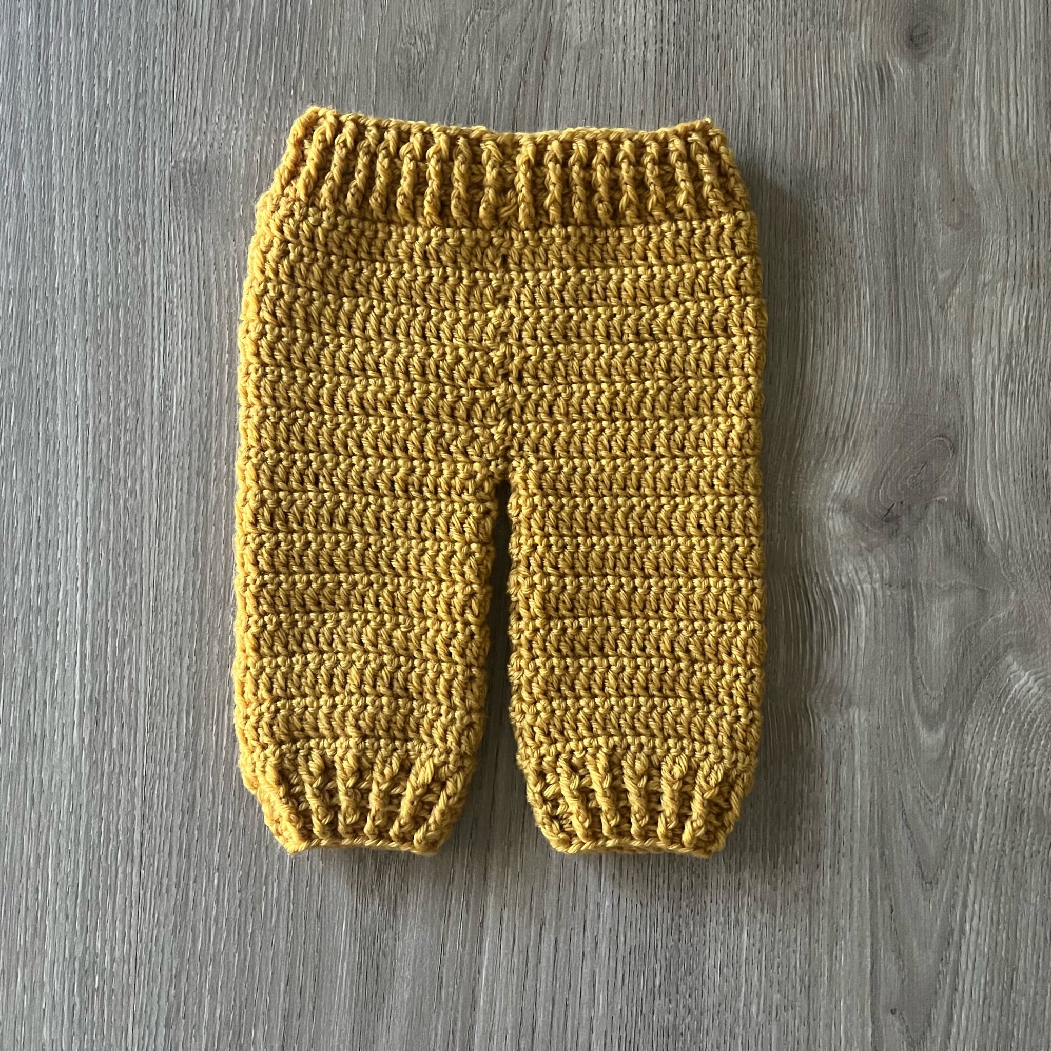 Sam Crochet Baby Pants Pattern | Seamless Textured Baby Leggings | 6 Sizes Newborn-2Y | English PDF