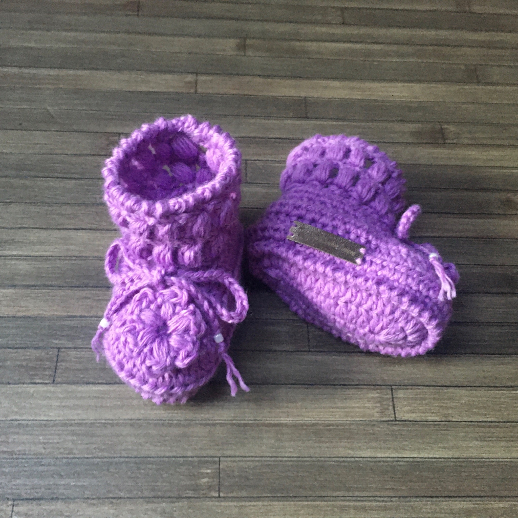 Crochet baby hat hot sale and booties