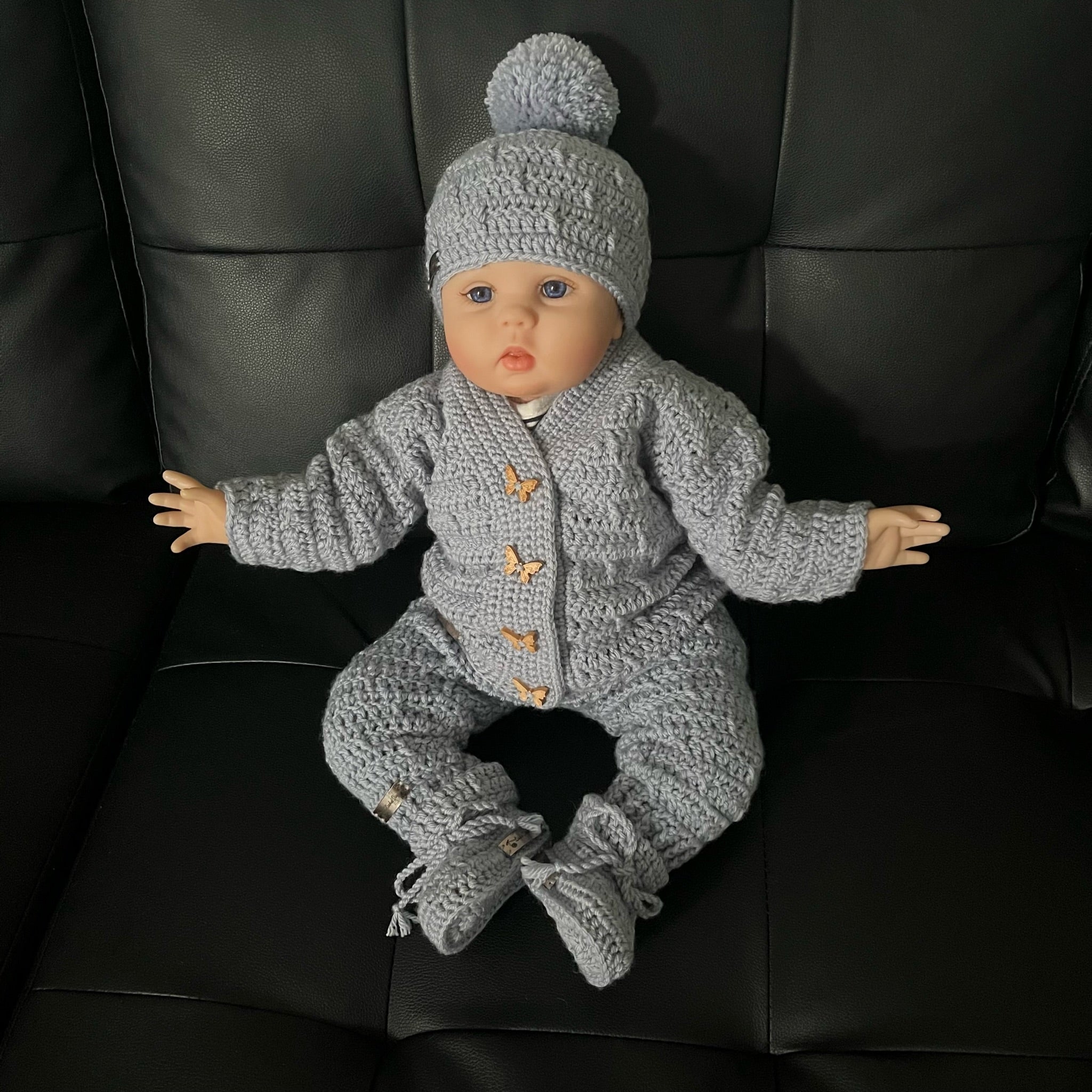 Toddling | Knit baby pants, Baby knitting patterns, Crochet baby pants